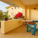 Prázdninový dům Seaview Terrace Haven-perfect Location By The Sea Avía