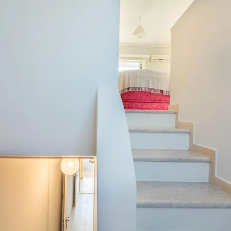 בית נופש Seaview Terrace Haven-perfect Location By The Sea Avía