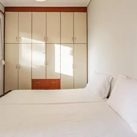 Seaview Terrace Haven-perfect Location By The Sea