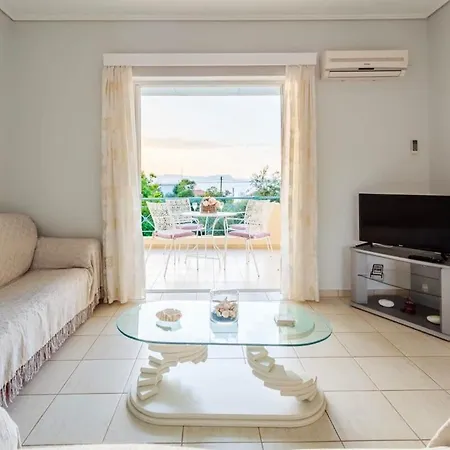 בית נופש Seaview Terrace Haven-perfect Location By The Sea