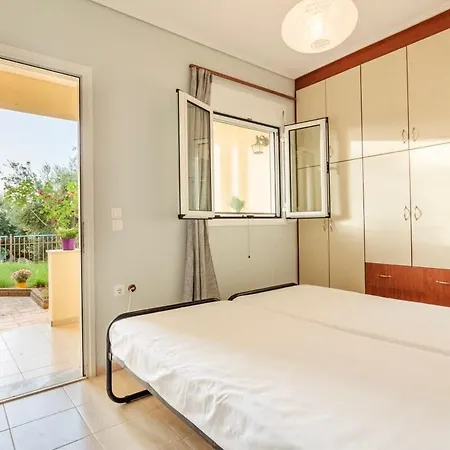 בית נופש Seaview Terrace Haven-perfect Location By The Sea
